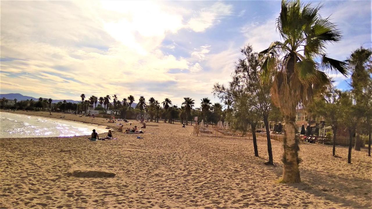 Appartement Port Frejus Avec Loggia Et Acces Plages A Pieds 외부 사진